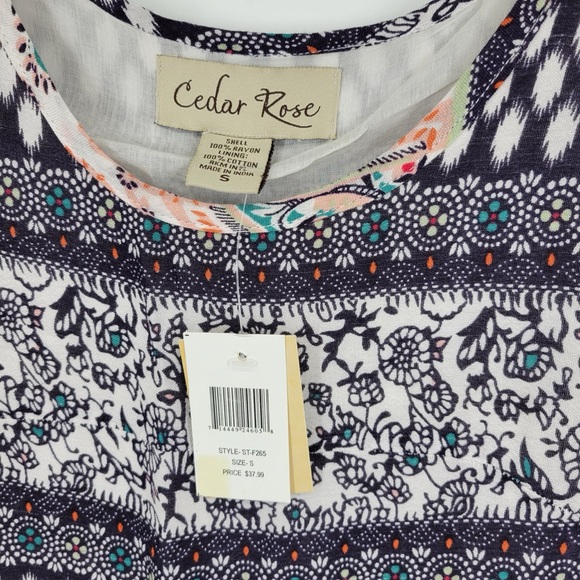 Cedar Rose Women's Dress - Picture 2 of 4